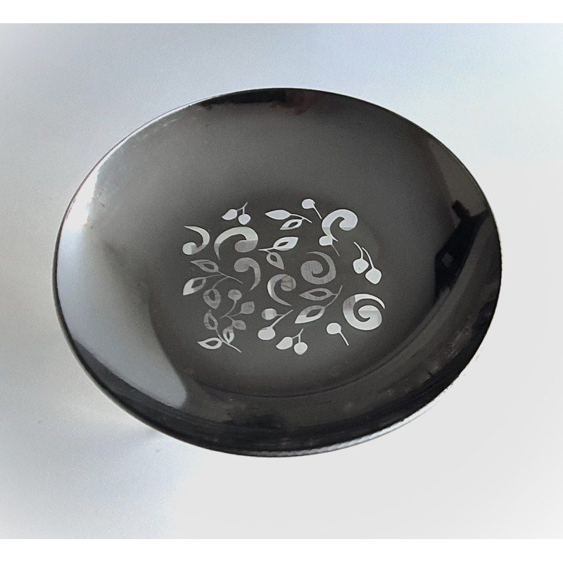 Assiette argent motifs transparents